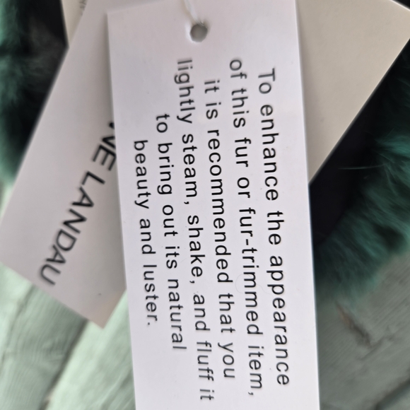 Adrienne Landau Emerald Green Real Rabbit Fur Scarf – NWT - Picture 6 of 7
